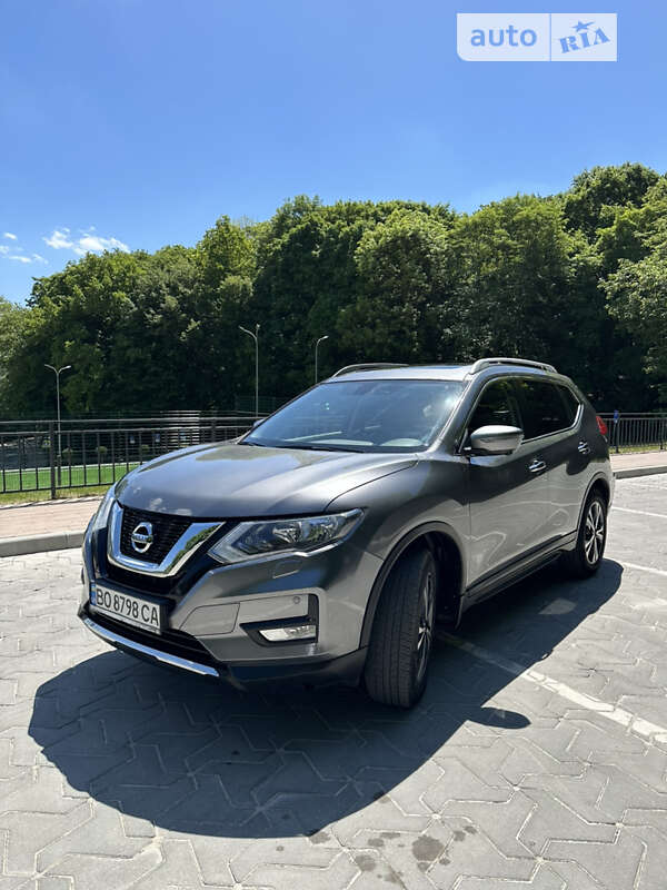 2019 nissan x-trail