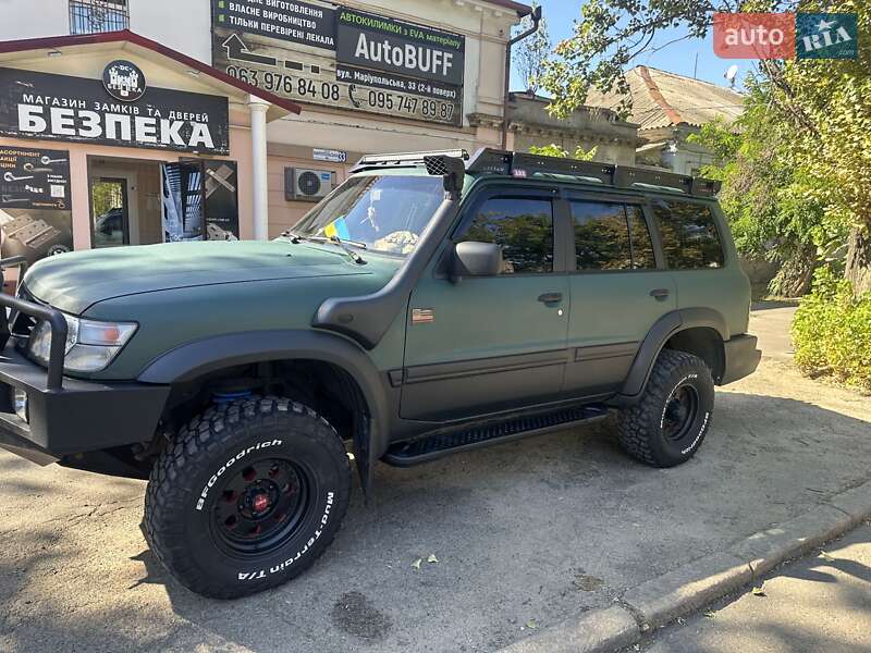 1998 nissan patrol