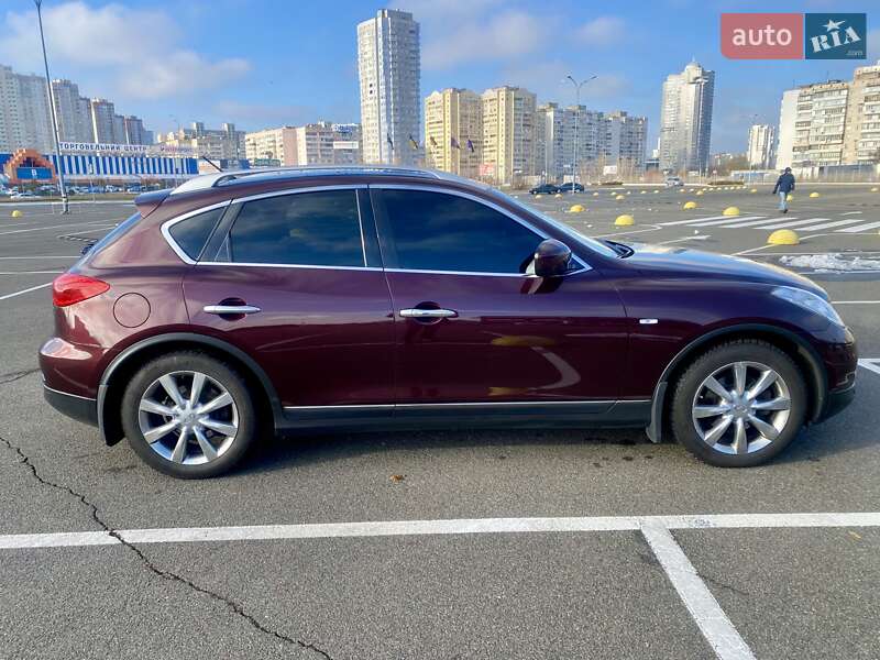 2012 infiniti ex 25