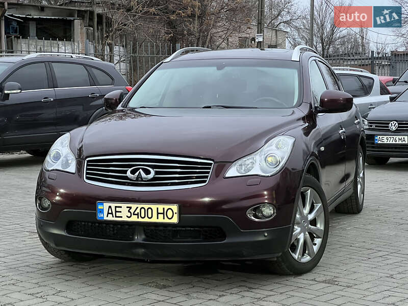 2013 infiniti ex25