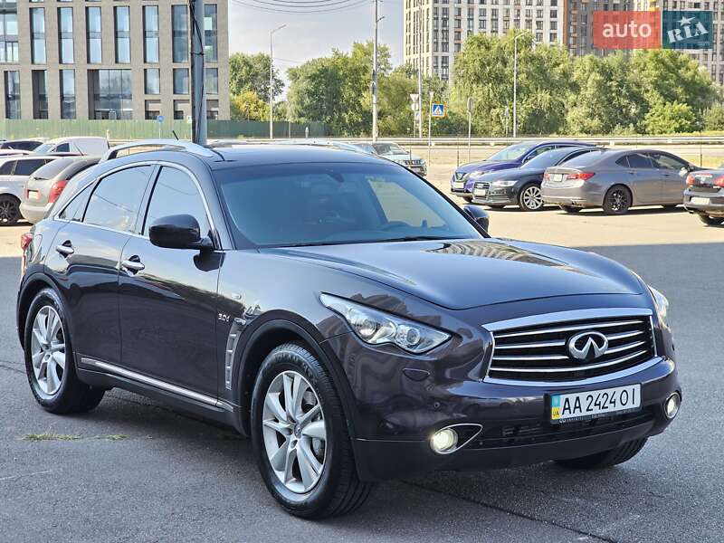 2013 infiniti qx70