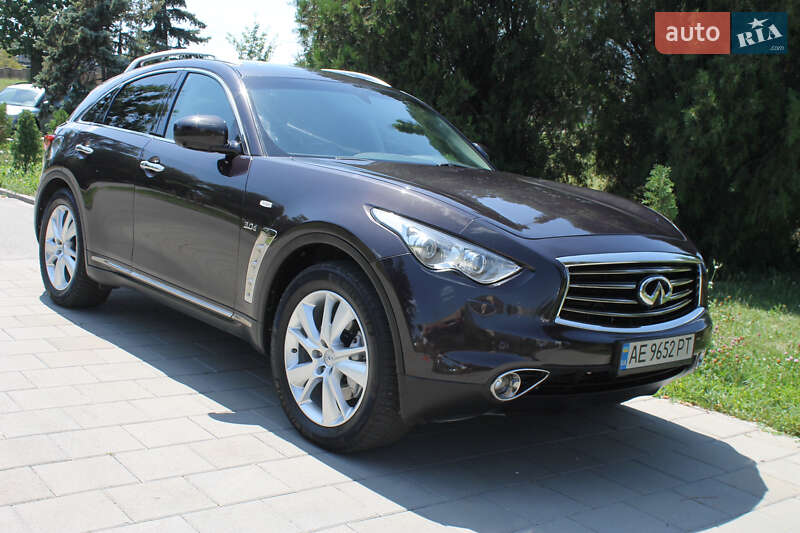 2013 infiniti qx70