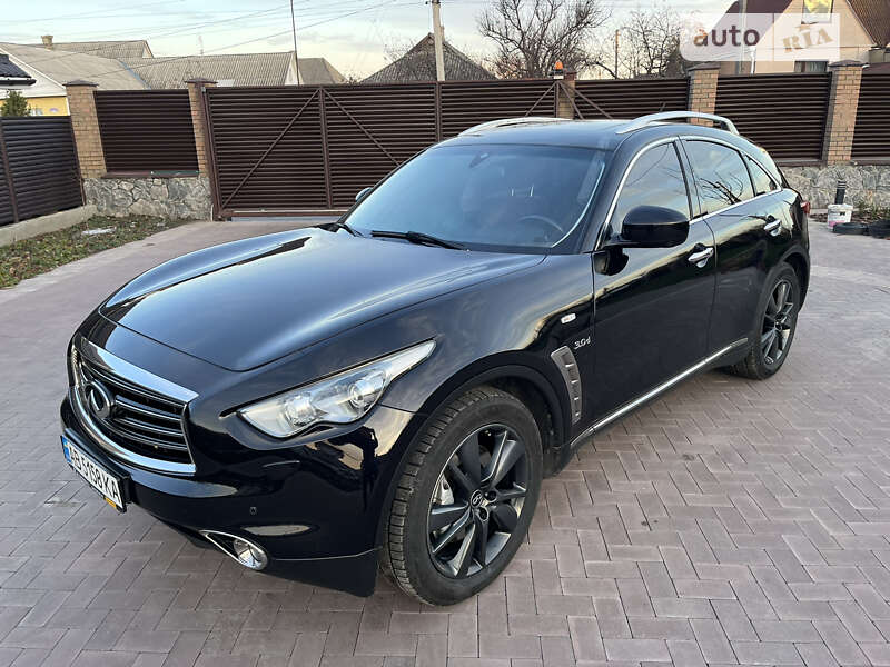 2015 infiniti qx70