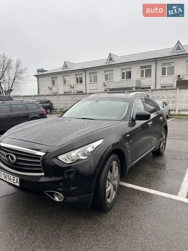 2016 infiniti qx70
