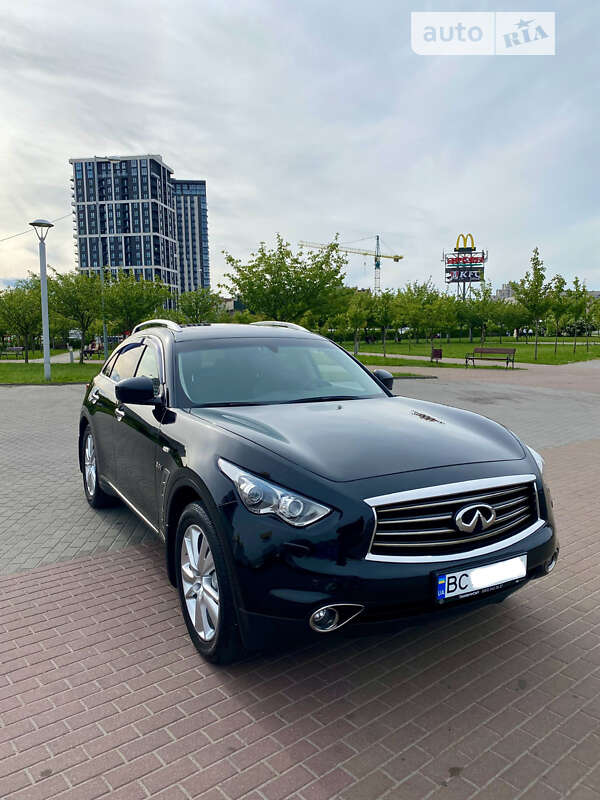 2016 infiniti qx70