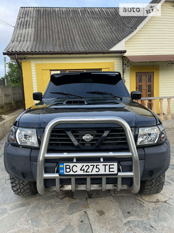 1999 nissan patrol