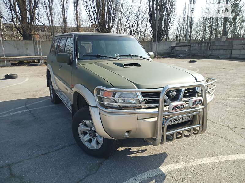 1999 nissan patrol