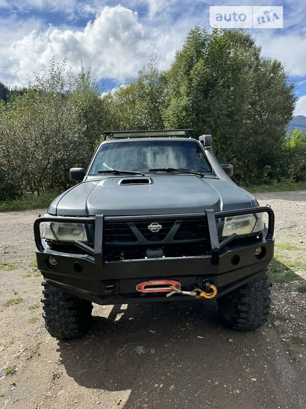 1999 nissan patrol