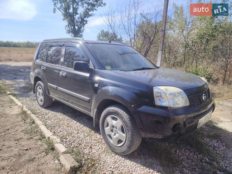 2005 nissan x-trail