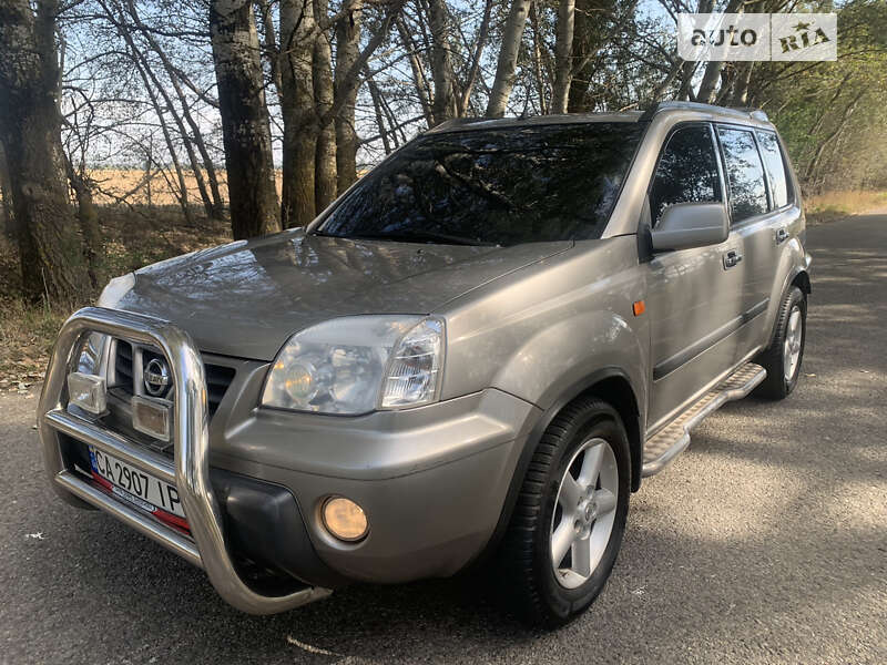 2002 nissan x-trail