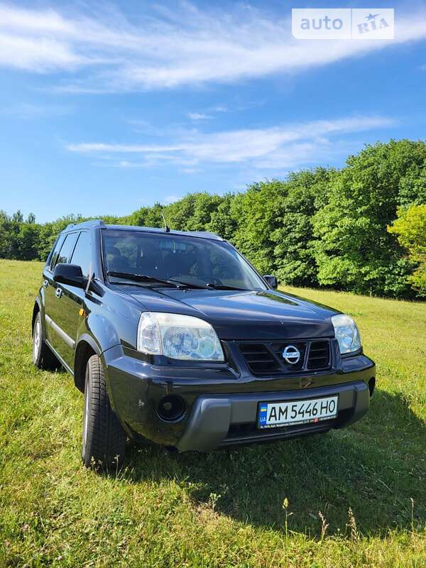 2003 nissan x-trail