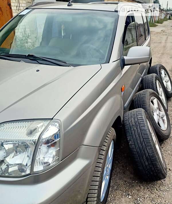 2003 nissan x-trail