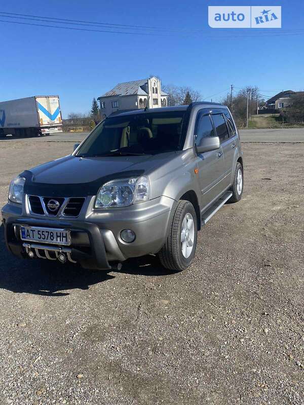 2002 nissan x-trail