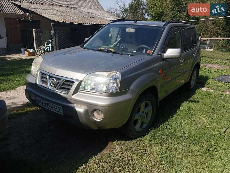 2002 nissan x-trail