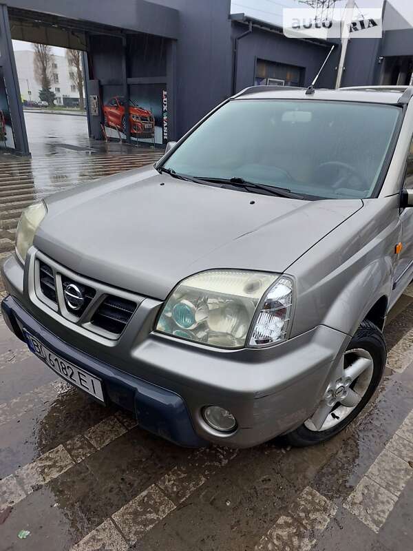 2003 nissan x-trail