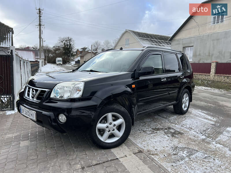 2003 nissan x-trail