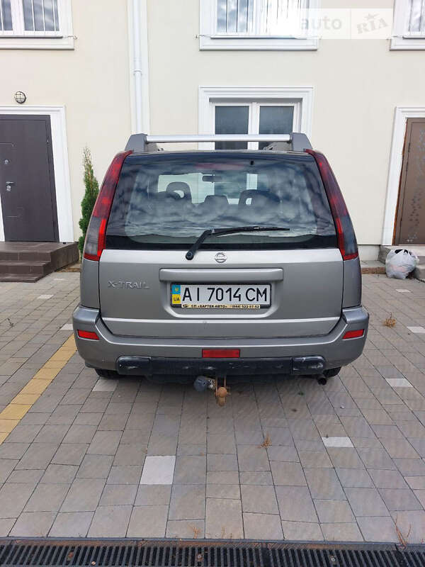 2003 nissan x-trail
