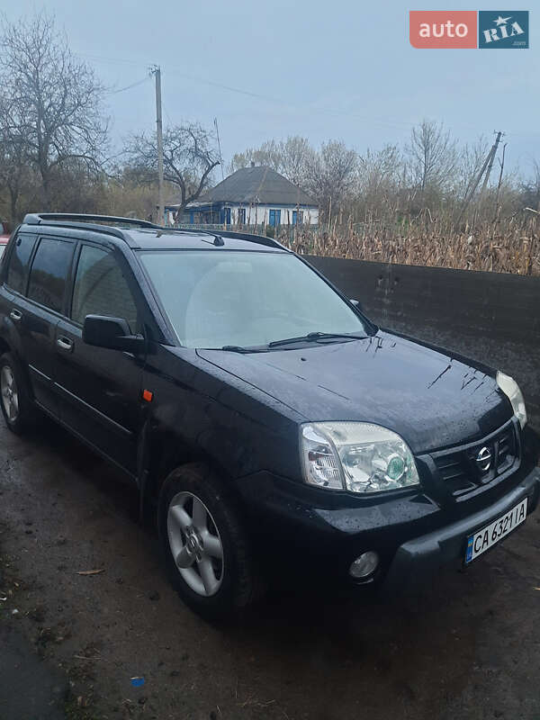 2003 nissan x-trail