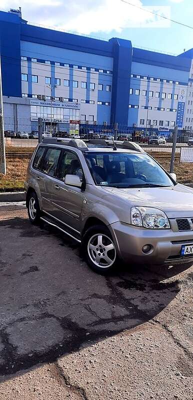 2004 nissan x-trail
