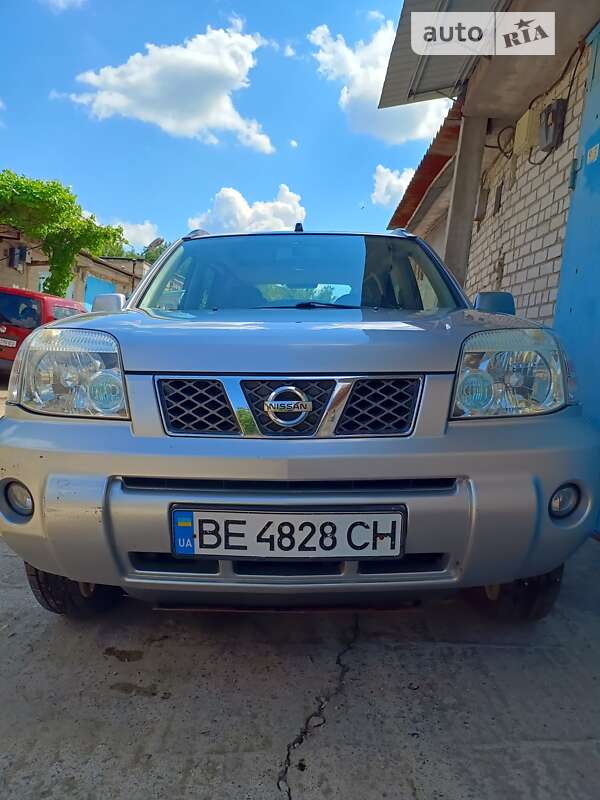 2004 nissan x-trail