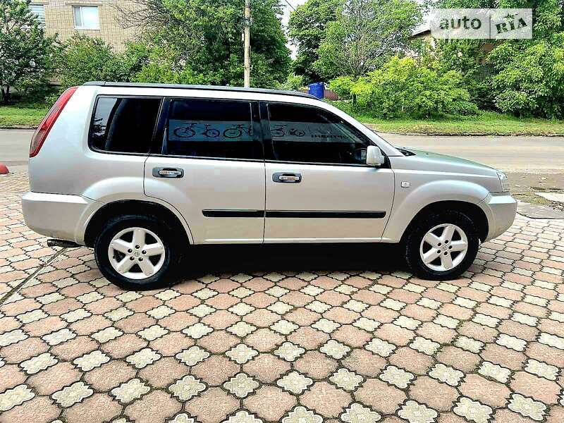 2004 nissan x-trail