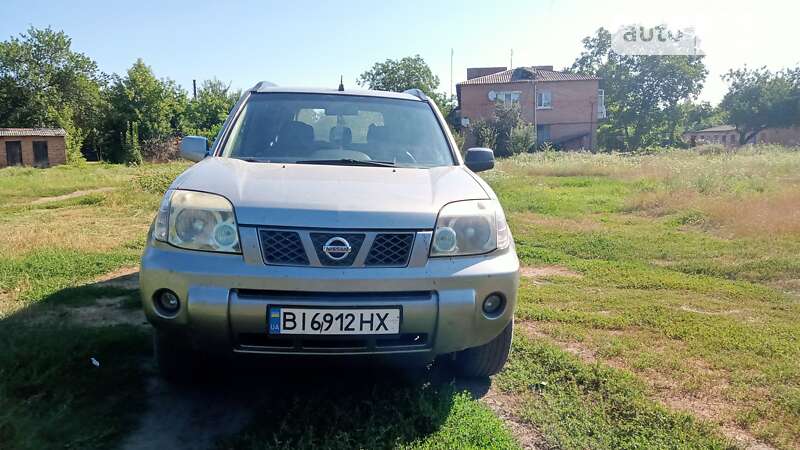 2004 nissan x-trail