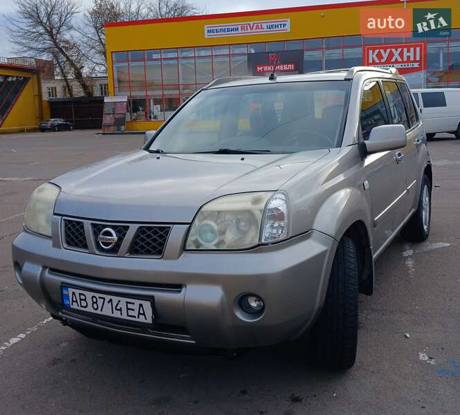 2004 nissan x-trail
