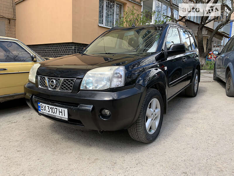 2004 nissan x-trail