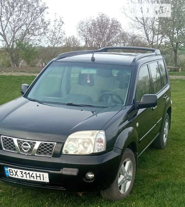2004 nissan x-trail