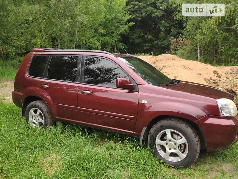 2004 nissan x-trail