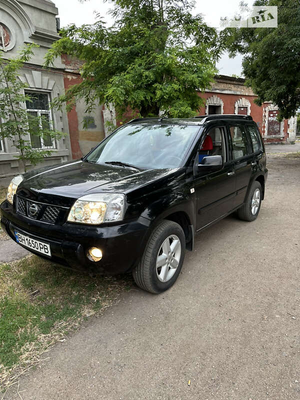 2004 nissan x-trail