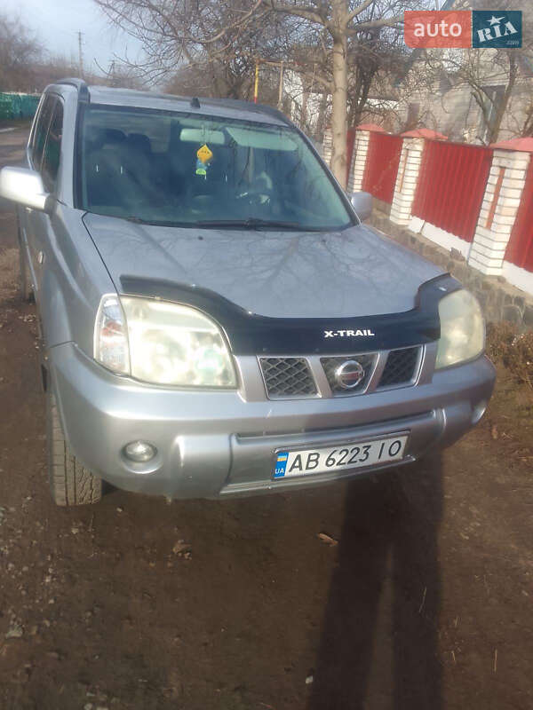 2004 nissan x-trail