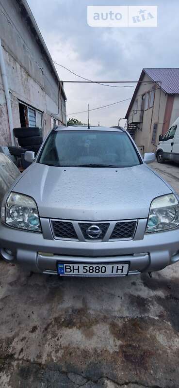 2005 nissan x-trail