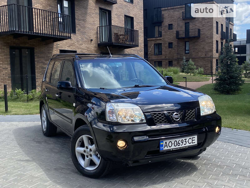2004 nissan x-trail
