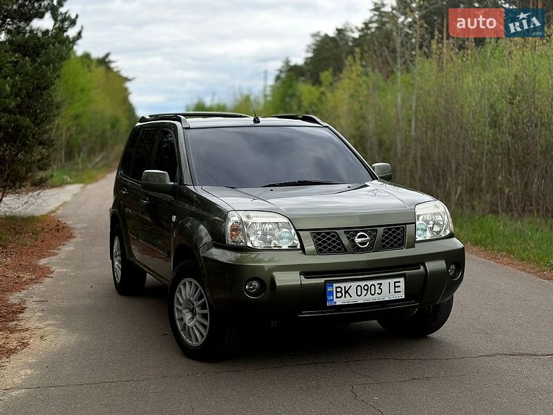 2004 nissan x-trail