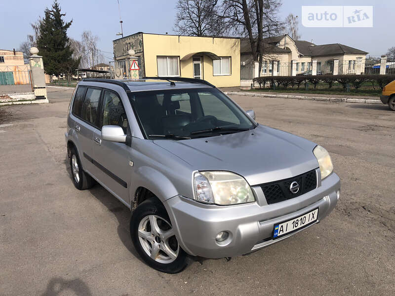 2005 nissan x-trail