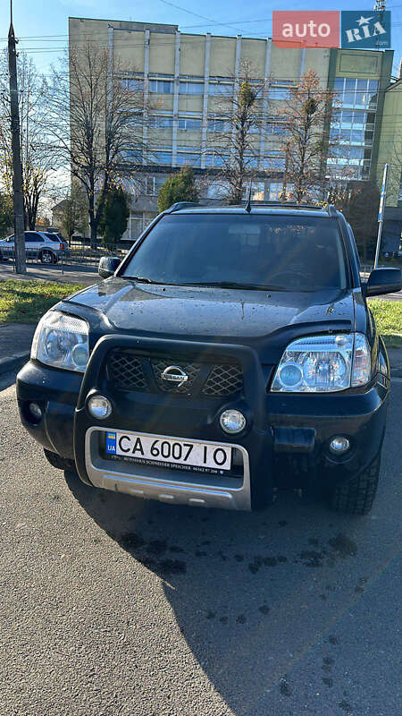2005 nissan x-trail
