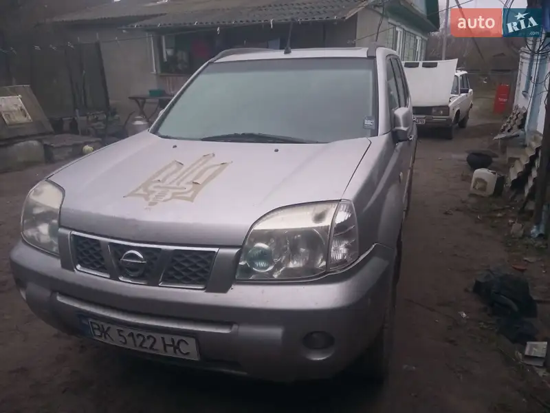 2006 nissan x-trail
