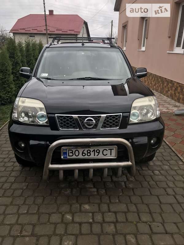 2006 nissan x-trail