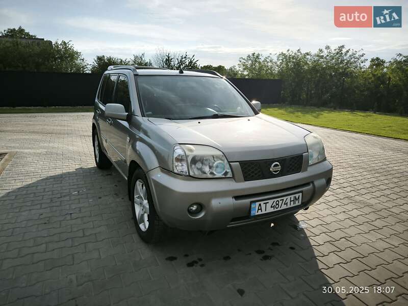 2006 nissan x-trail