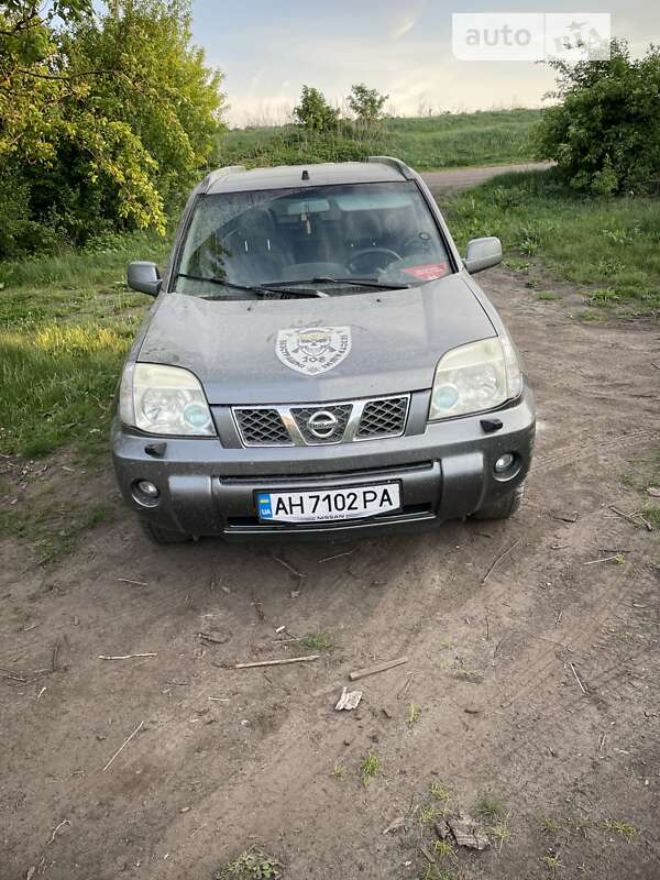 2006 nissan x-trail