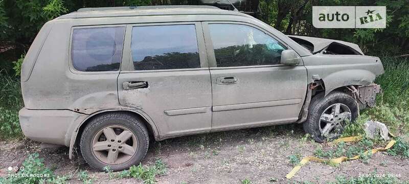 2006 nissan x-trail