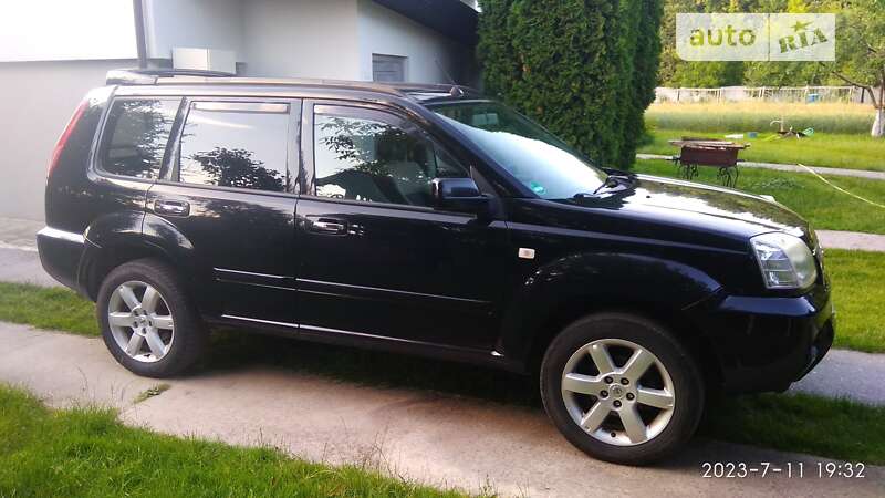 2006 nissan x-trail