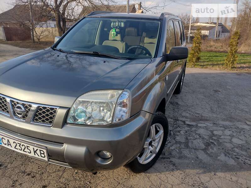 2007 nissan x-trail