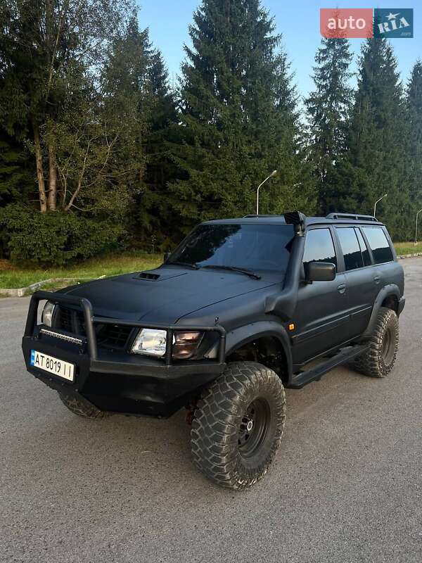 2000 nissan patrol