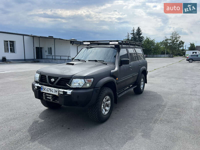 2001 nissan patrol