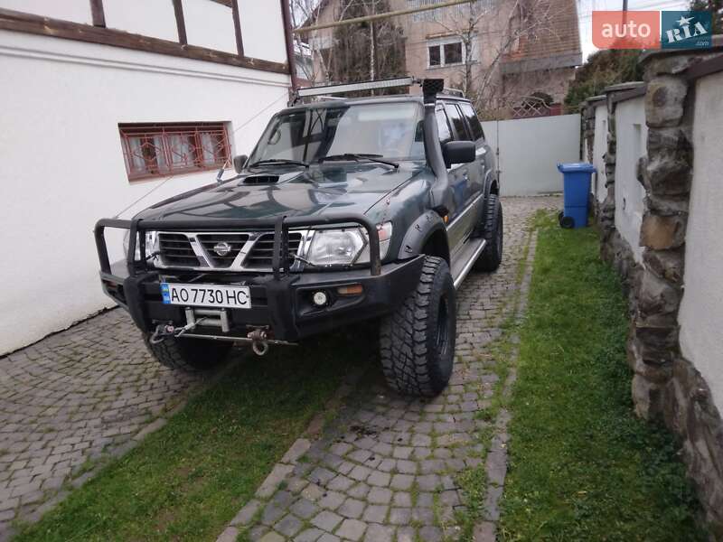 2001 nissan patrol