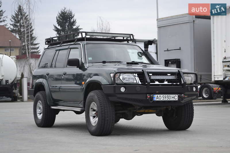 2001 nissan patrol