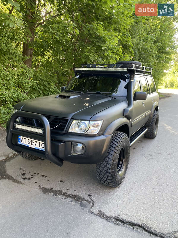 2003 nissan patrol