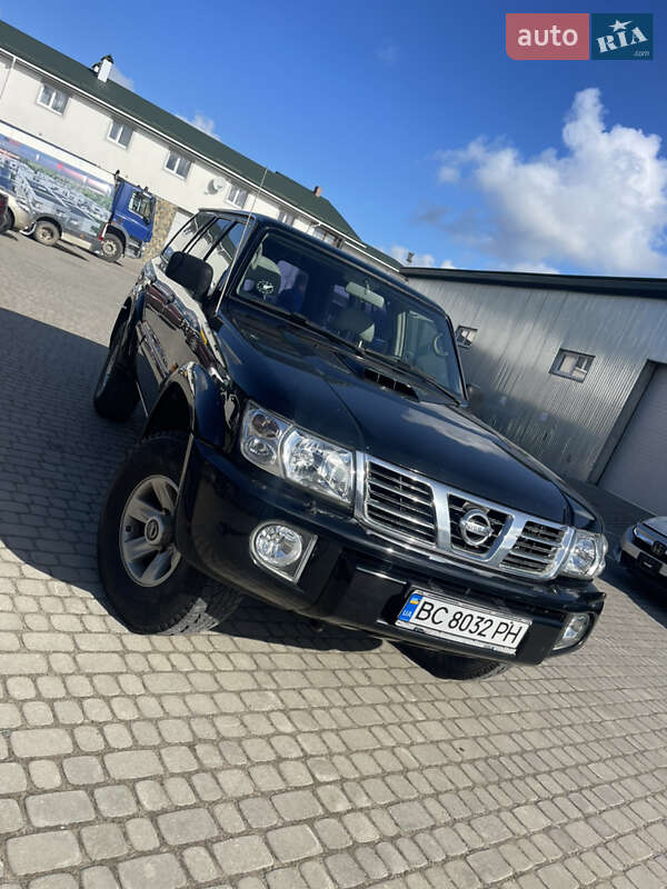 2003 nissan patrol
